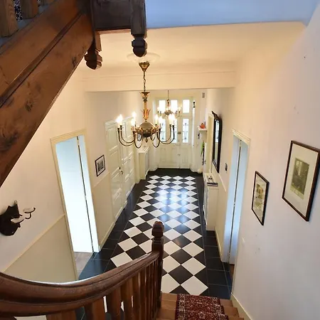 Nyaraló Attractive Mansion In Normandy With Garden Viré