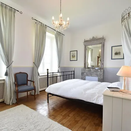 Attractive Mansion In Normandy With Garden Nyaraló Viré