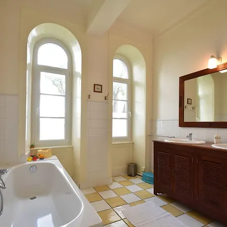 Attractive Mansion In Normandy With Garden * Viré