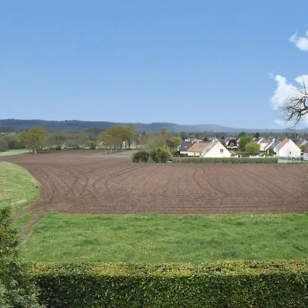 Nyaraló Attractive Mansion In Normandy With Garden Viré